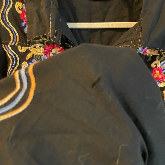 Soft Surroundings Phillips Black Maxi Embroidered Shirtdress Size 2X - Picture 4 of 7